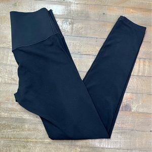 Offline by Aerie Real Me XTRA Hold Up! Legging - black size medium